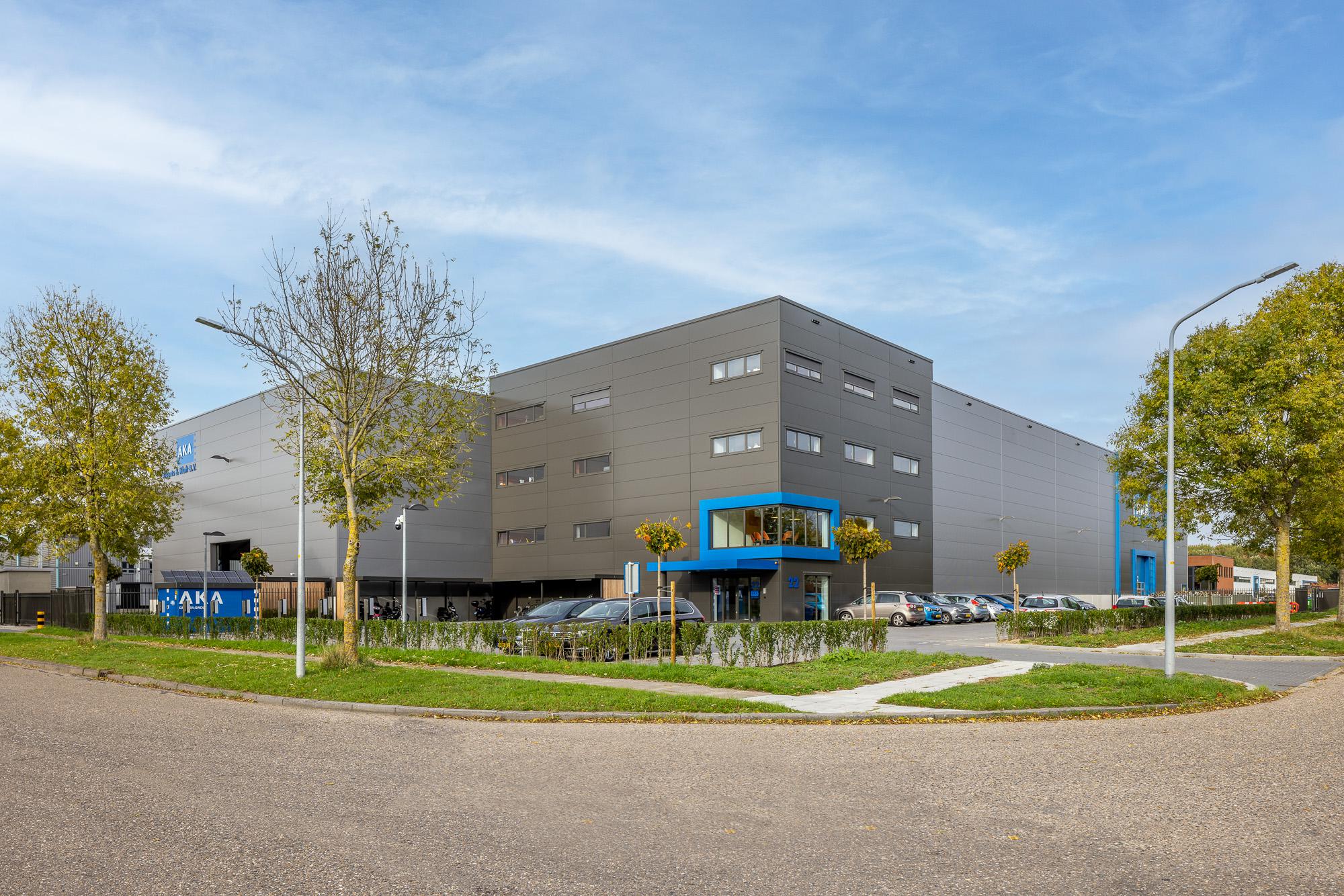 Nieuwbouw bedrijfspand Almere