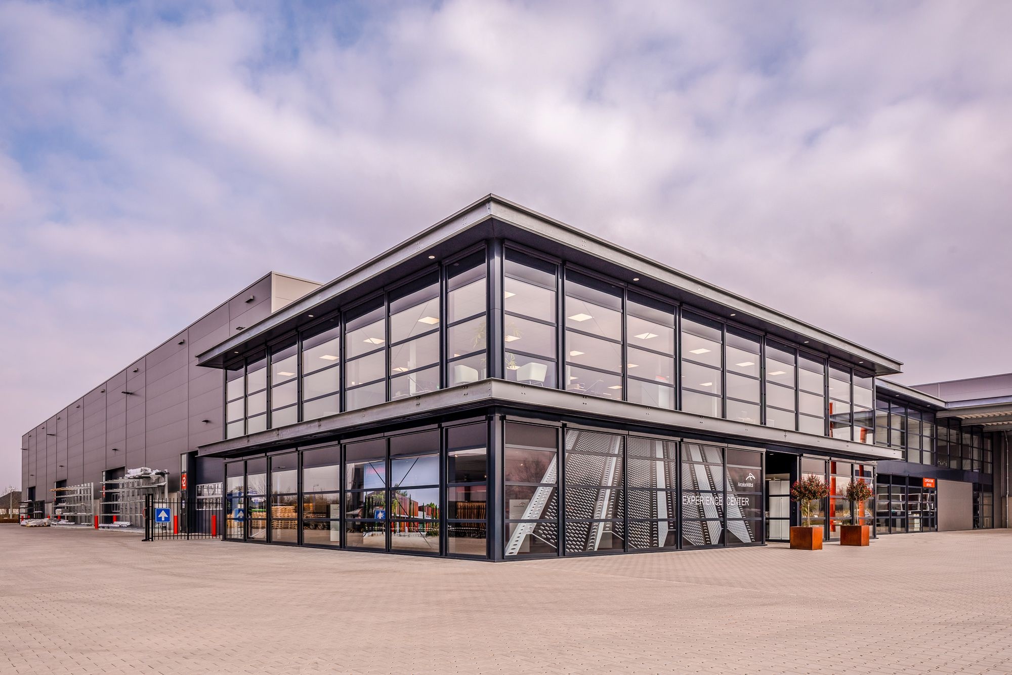 Nieuwbouw bedrijfspand Tiel